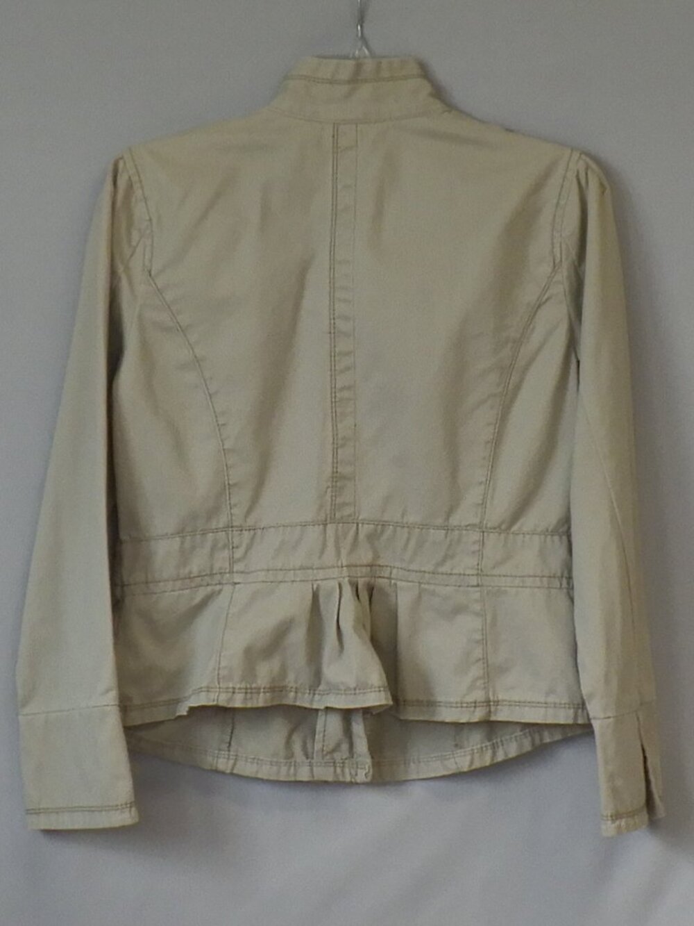 French Cuff Lightweight Jacket - Picture 2 of 4